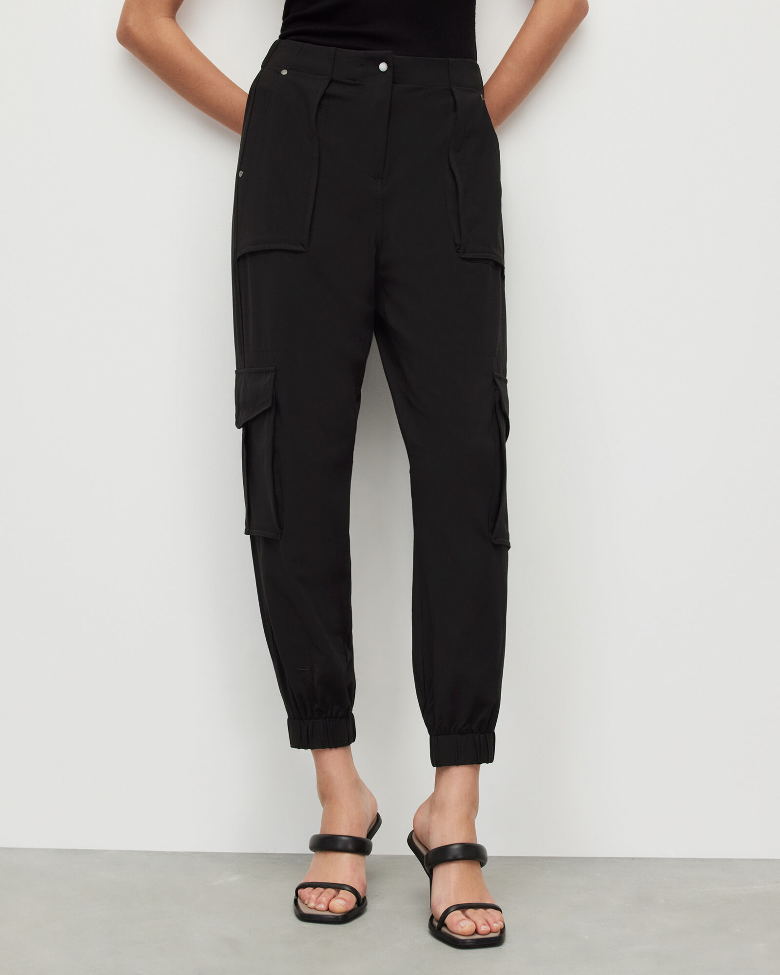 How to Style Black Cargo Trousers  Cargo pants women Women cargo pants  Fashion pants