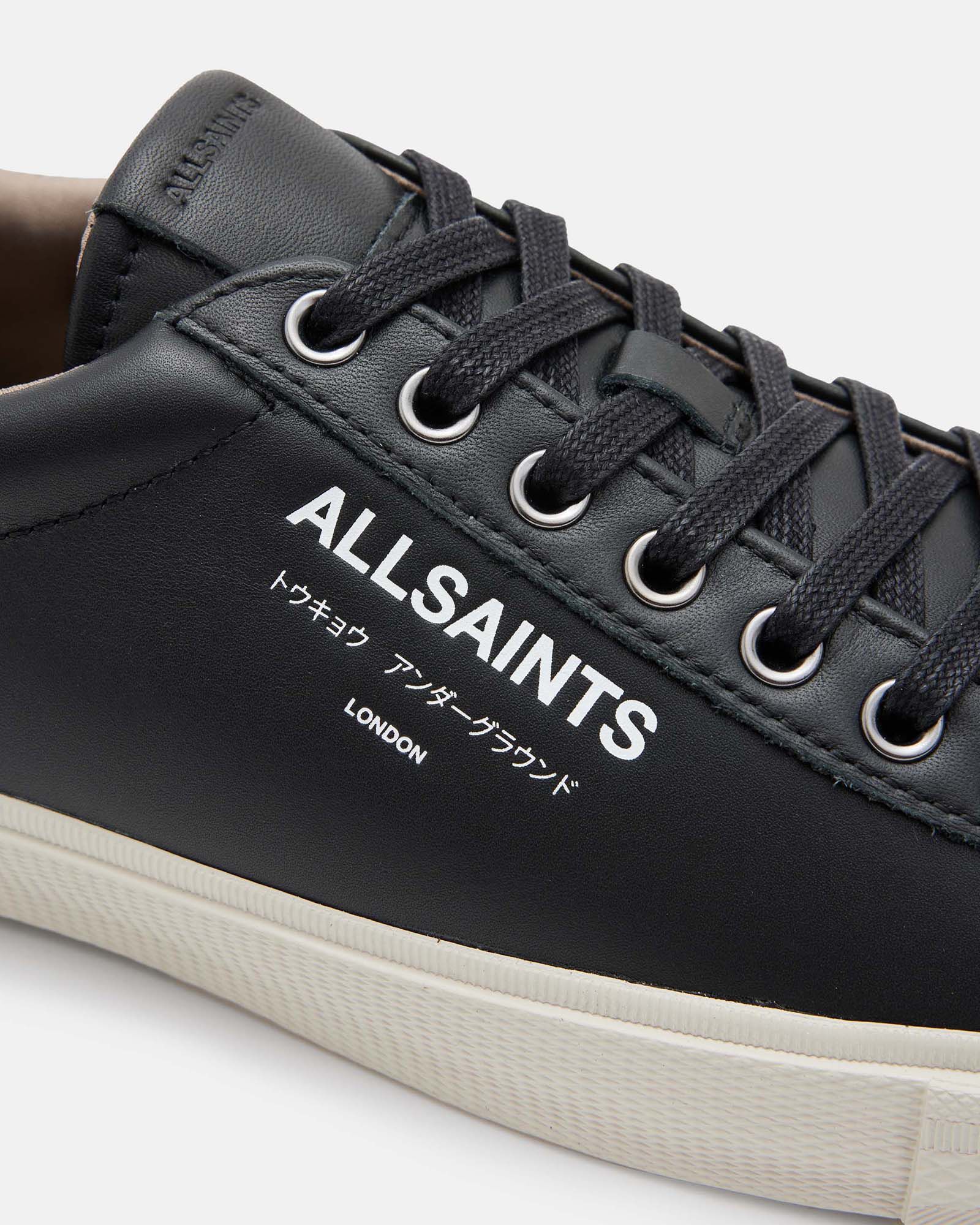 Underground Leather Low Top Sneakers