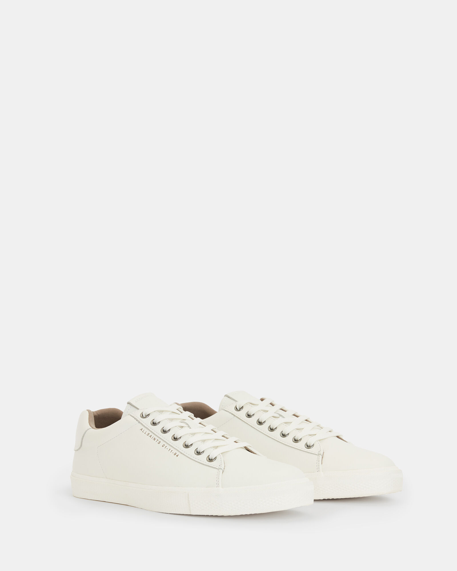 Brody Leather Low Top Sneakers