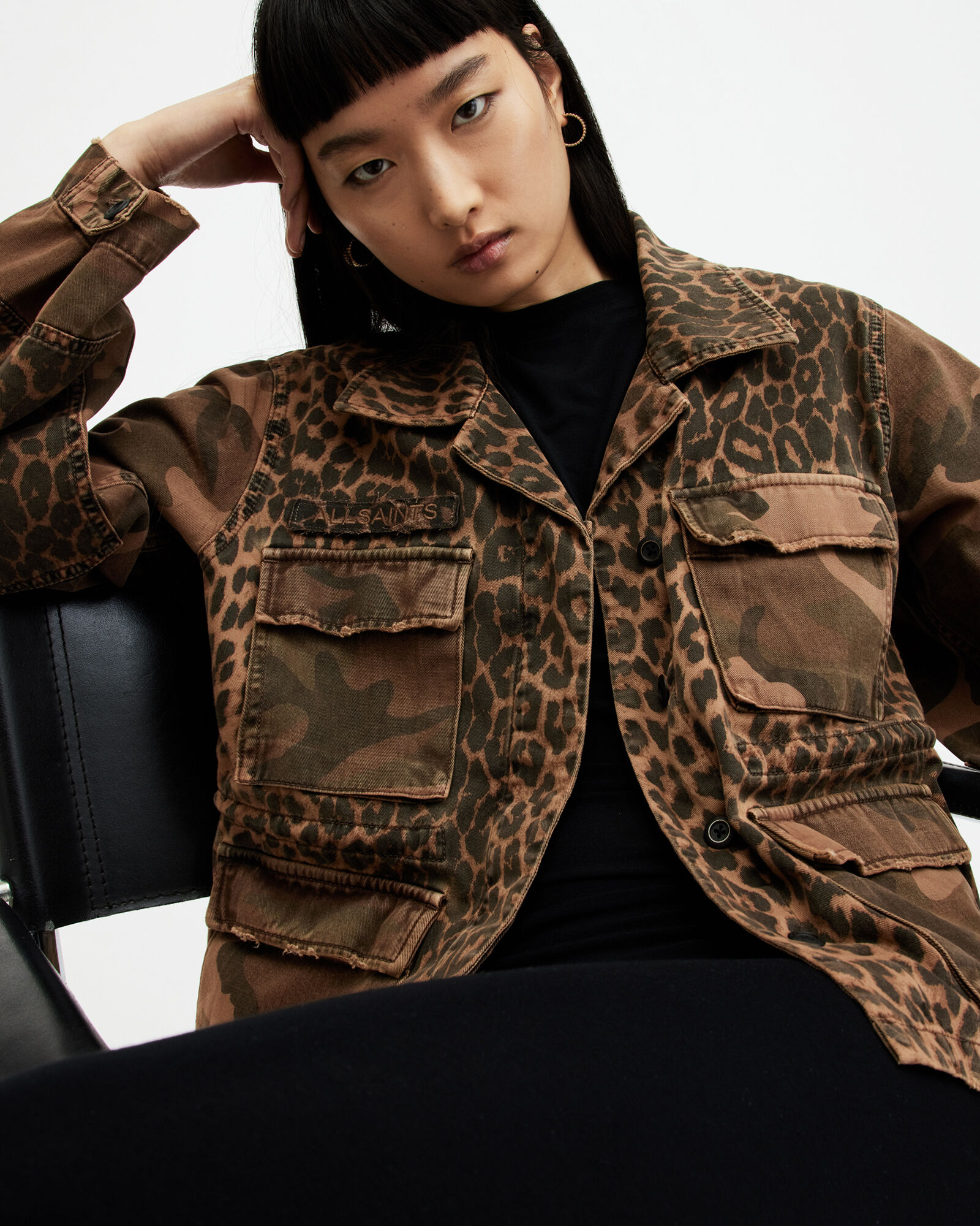 Represent camouflage-print puffer gilet - Brown