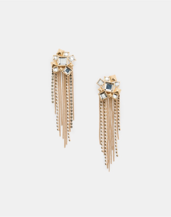 Shop the Viola Statement Chain Fringed Earrings.