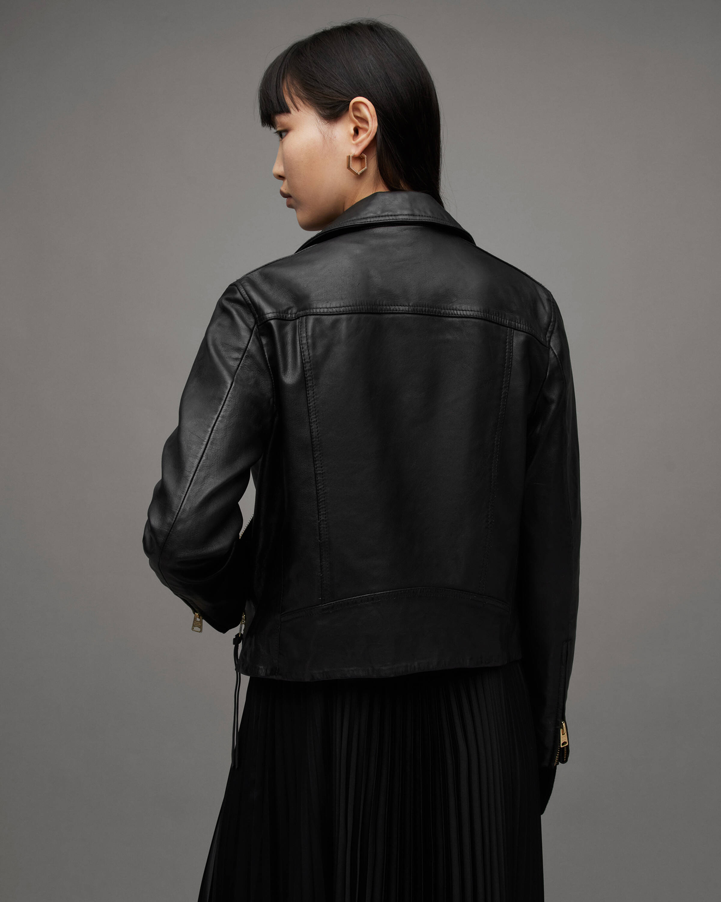 Women's Leather Size Guide  How to Wear Leather Jackets