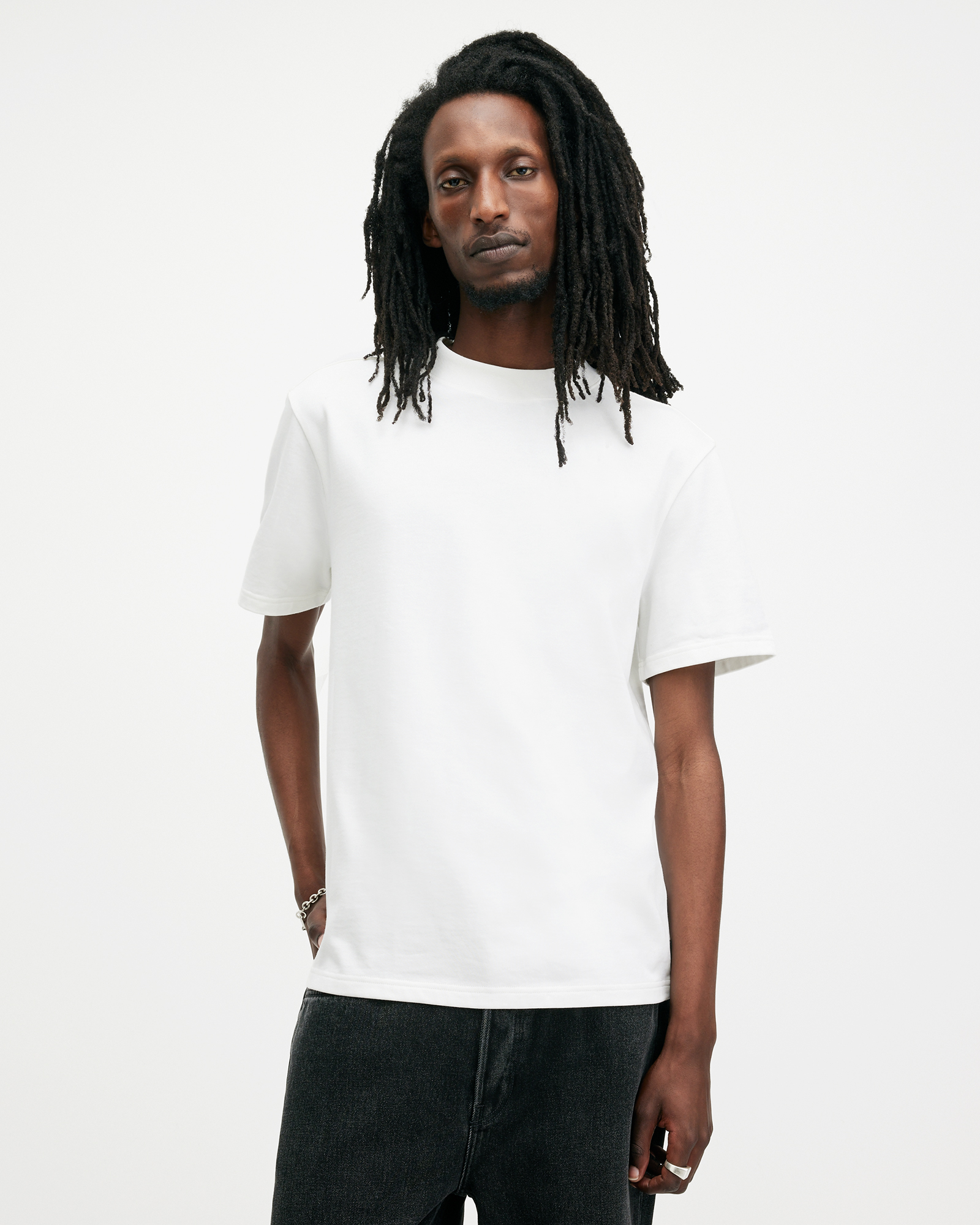 AllSaints Nero Heavyweight Relaxed Fit T-Shirt