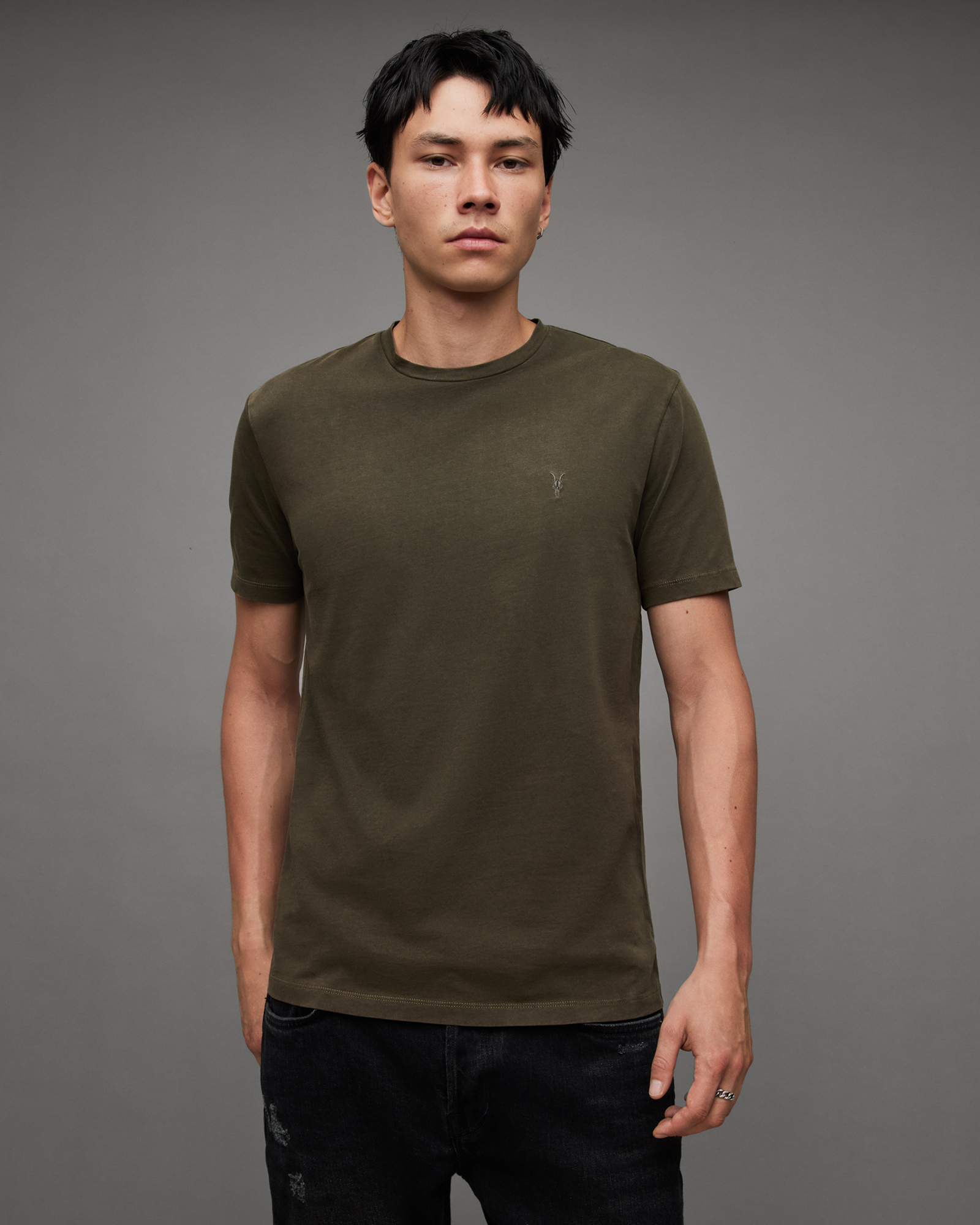 Ossage Crew Neck Slim Ramskull T-Shirt TEA LEAF GREEN | ALLSAINTS US